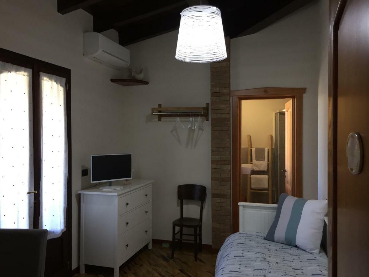 B&B Martina Assemini Εξωτερικό φωτογραφία